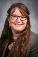 Dr. Abigail Richard headshot