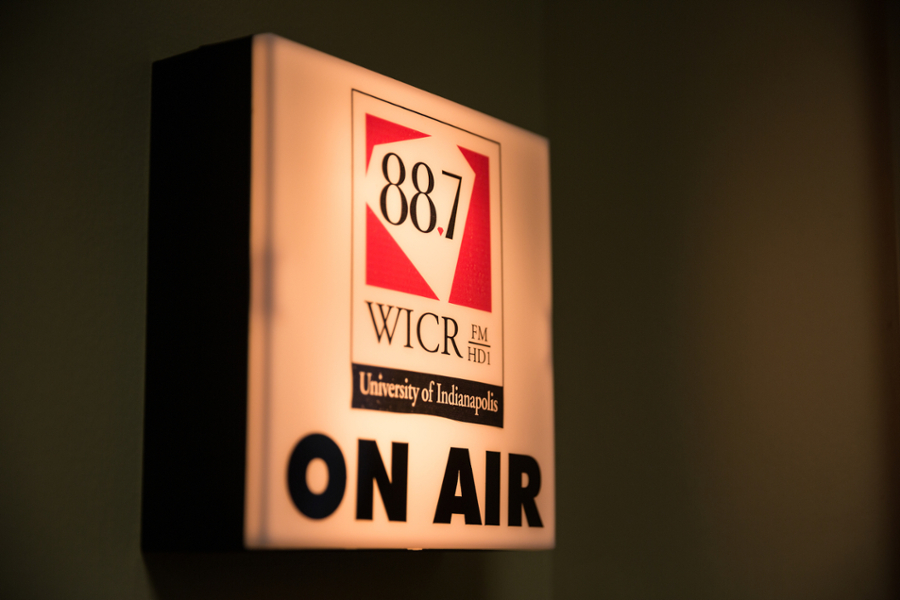 88.7 on-air light on