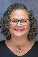 Cindy Price headshot