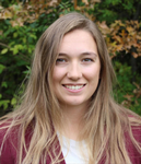 Taylor Vachon headshot