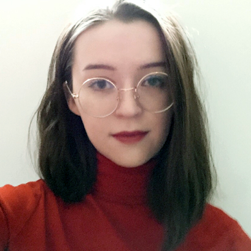 Olivia Spiegel headshot